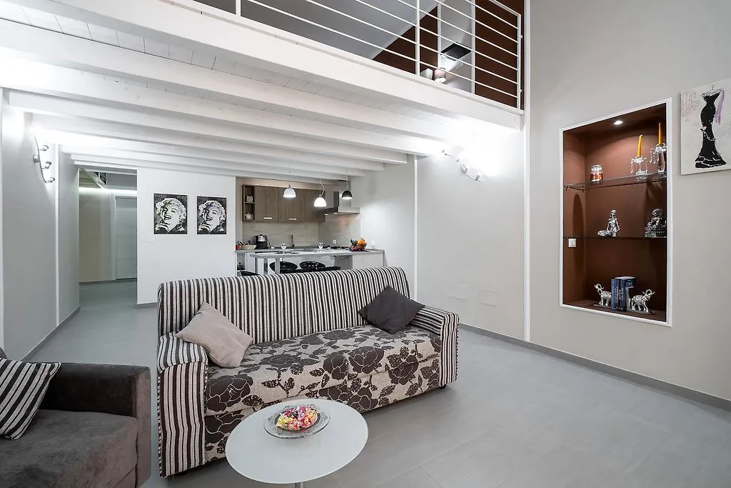 Quattro Canti Apartments Palermo Italy